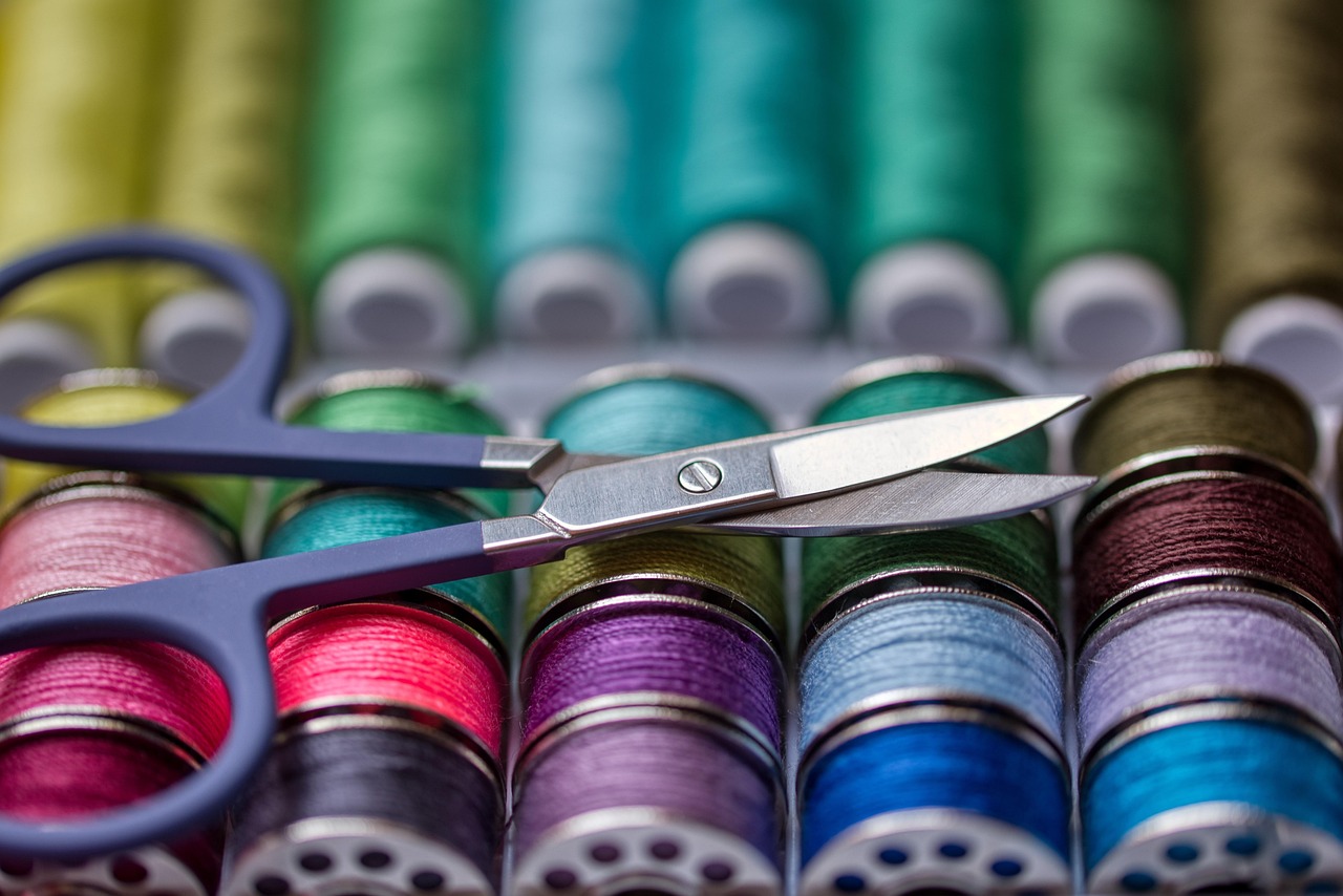 NEW: Sewing for beginners - Make your own clothes - (22nd Oct)