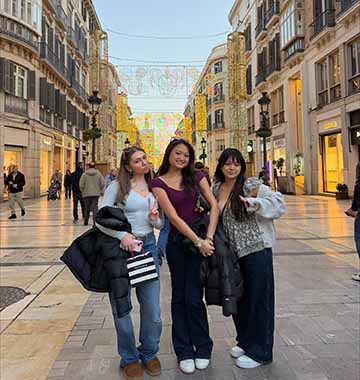 Málaga, McDonalds & Mini Humans: My Erasmus Adventure